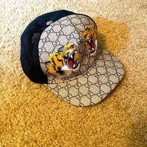 Gucci Tiger Trucker Hat